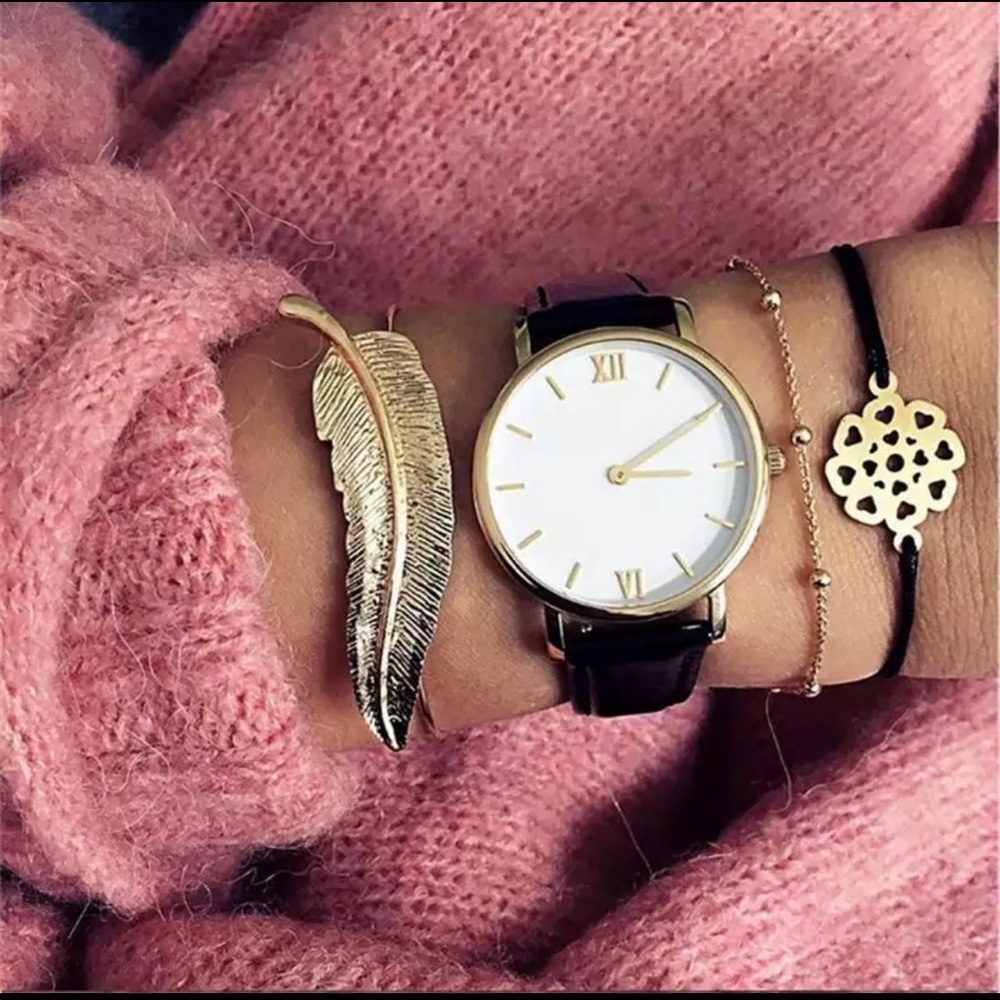 Gold Leaf layered bangle set in gold